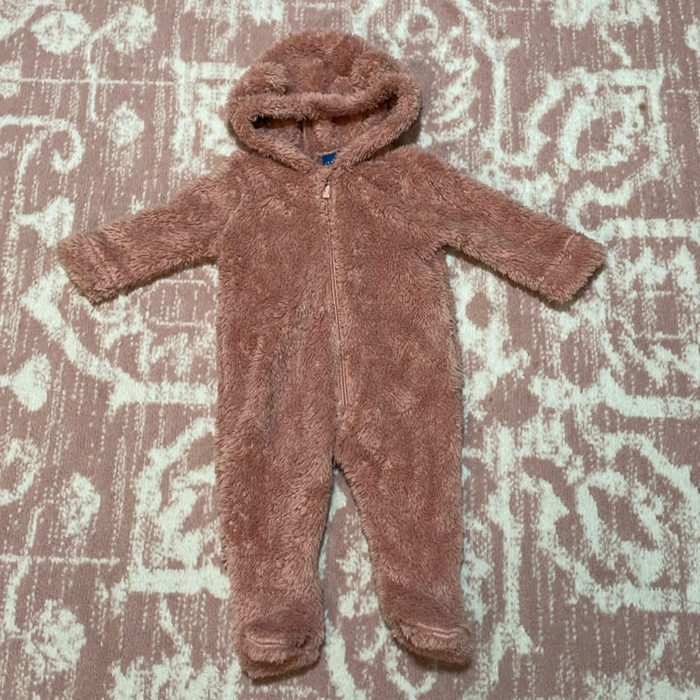 🧡 3 For $12 Bundle Sale 🧡 - Old Navy Bear Jumpsuits with hoodie